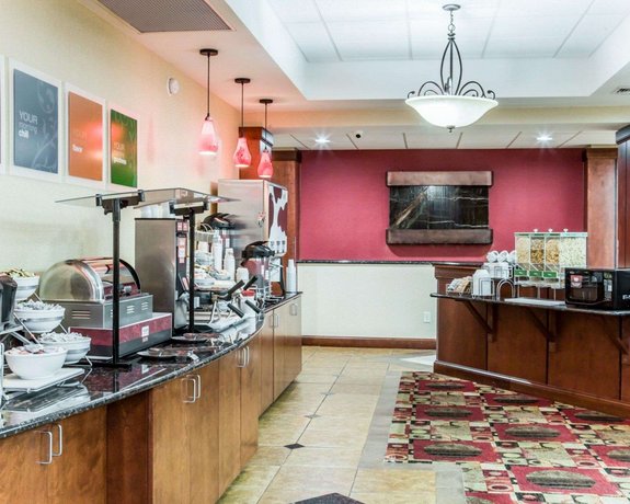 Comfort Suites Four Seasons Greensboro Compare Deals
