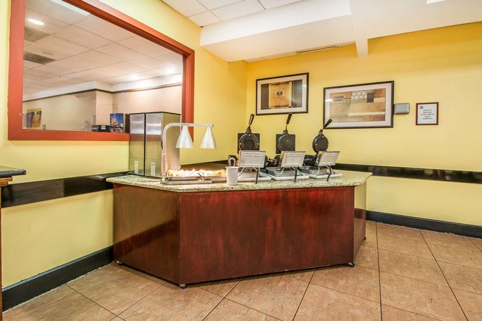Comfort Inn Maingate Orlando Compare Deals