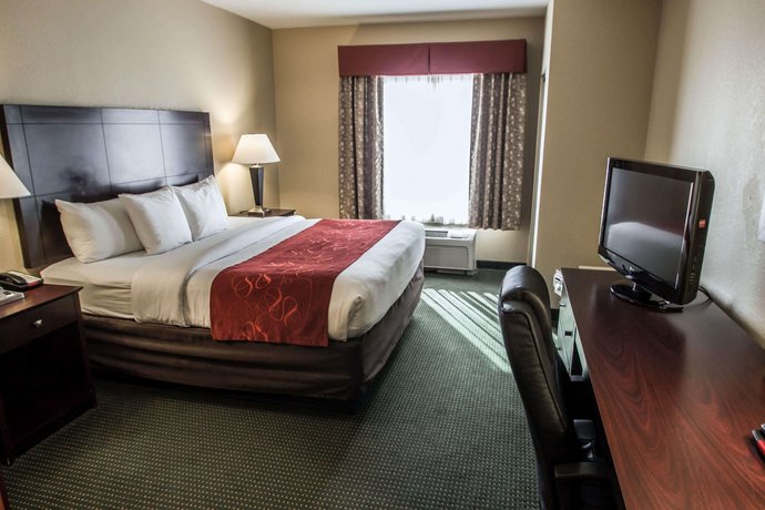 Comfort Suites Orlando Airport Compare Deals