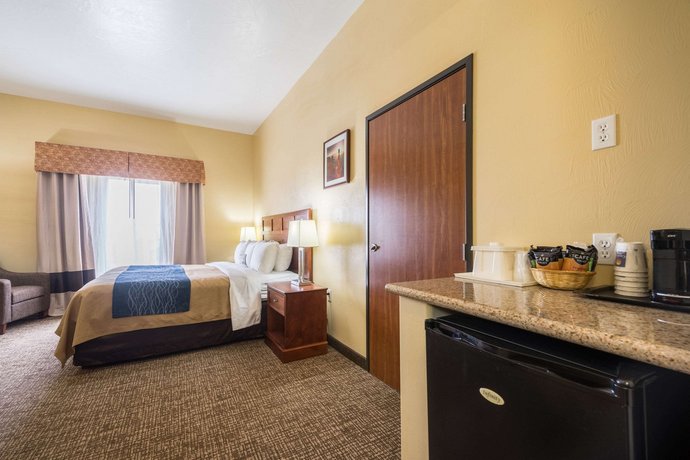 Comfort Inn And Suites Cedar City Compare Deals