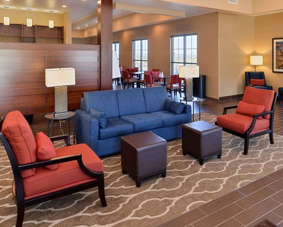 Comfort Inn Suites Mandan Bismarck Compare Deals