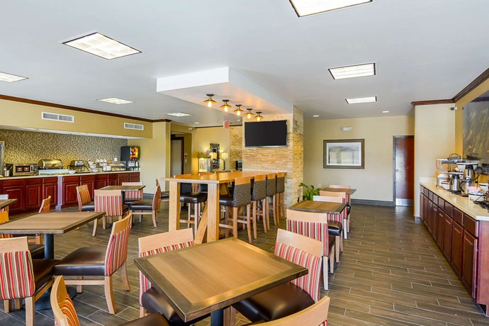 Comfort Inn Woodstock Compare Deals