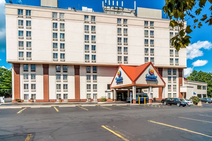 Comfort Inn Suites Alexandria Franconia Compare Deals