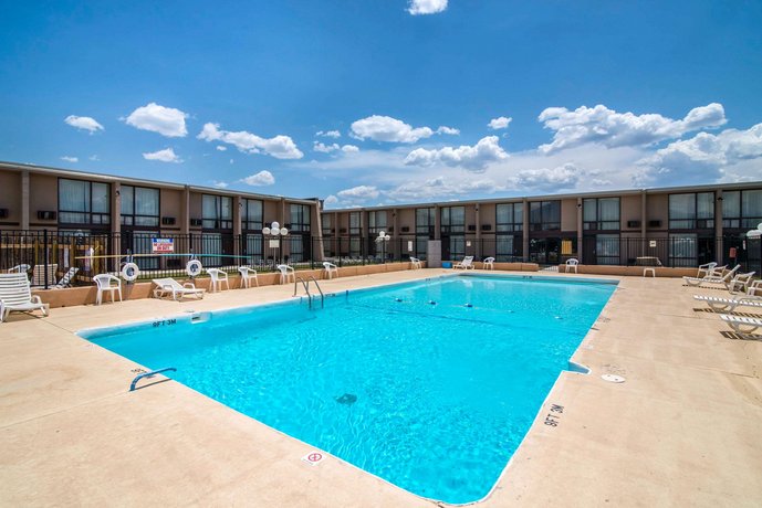 Quality Inn Taos Compare Deals