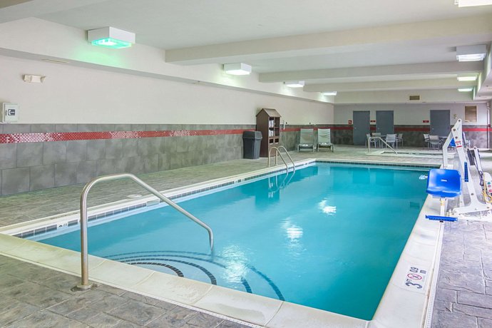 Comfort Suites At Virginia Center Commons Richmond Compare Deals