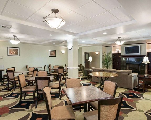 Comfort Suites Abingdon Compare Deals