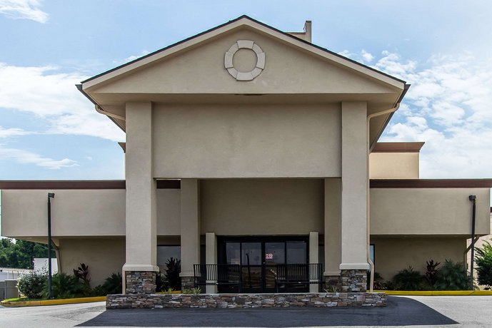 Comfort Inn Mobile Compare Deals