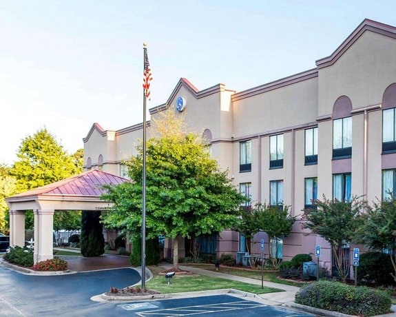Comfort Suites Woodstock Compare Deals