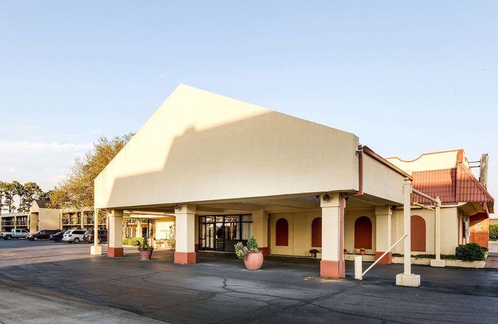 Quality Inn Blytheville Compare Deals