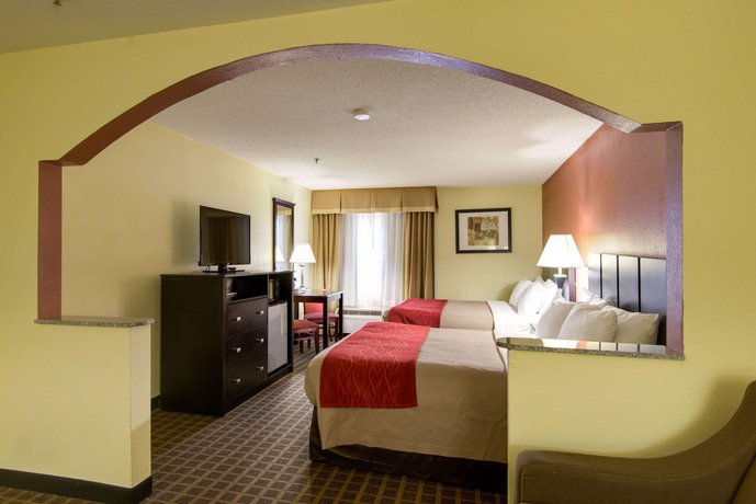 Comfort Inn Suites Macon North Compare Deals