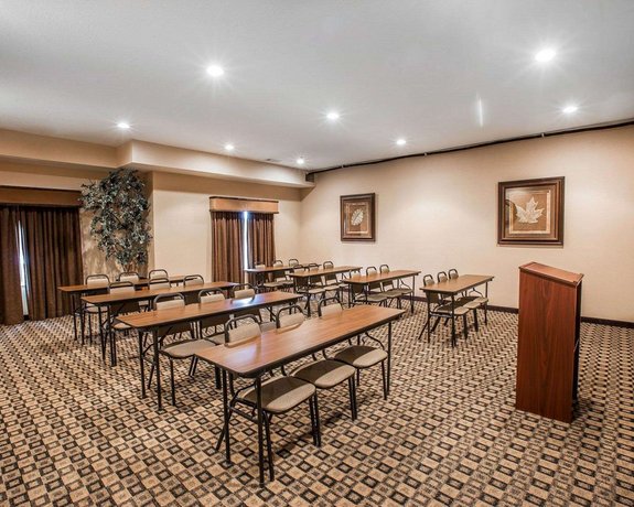 Comfort Inn Suites Blue Ridge Compare Deals
