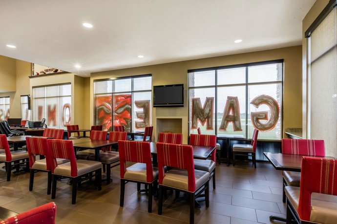 Comfort Suites Jonesboro University Area Compare Deals