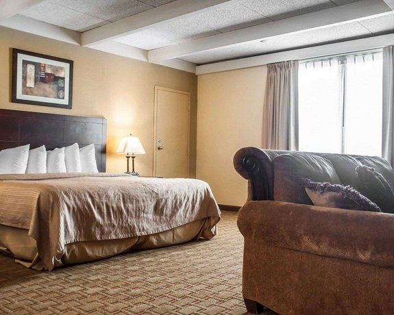 Quality Inn Buffalo Airport Compare Deals