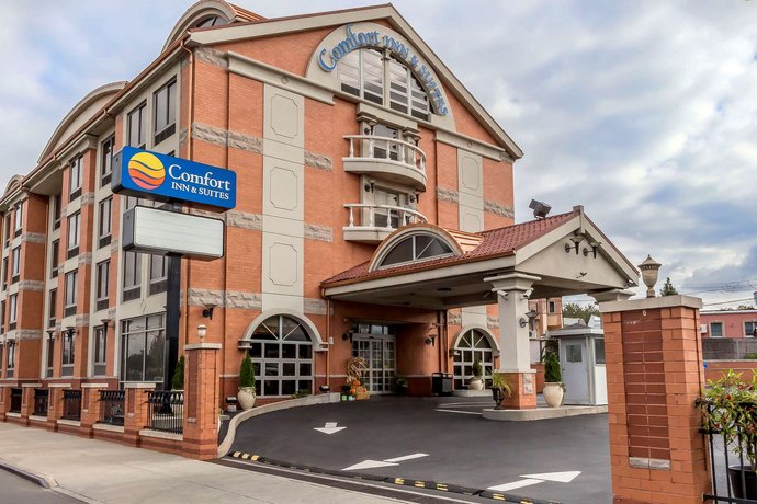 Comfort Inn Suites Laguardia Airport New York City Compare Deals