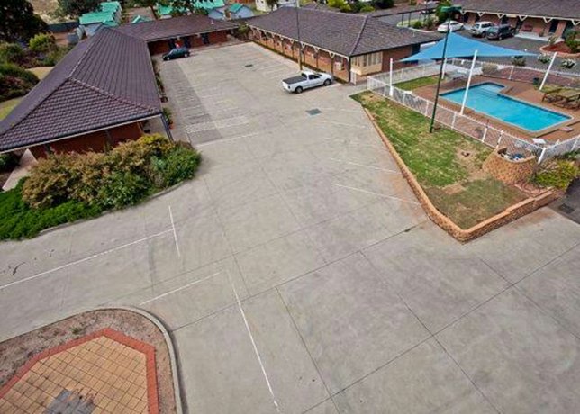 Comfort Inn Bushman S Parkes Compare Deals