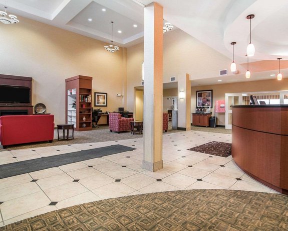 Comfort Suites Vestal Compare Deals