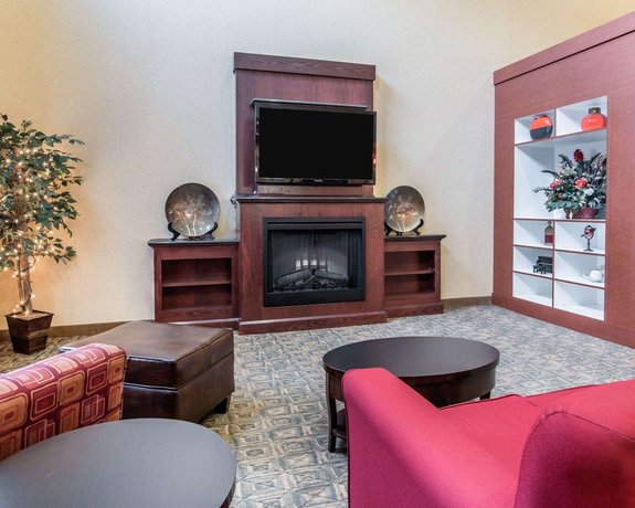 Comfort Suites Vestal Compare Deals