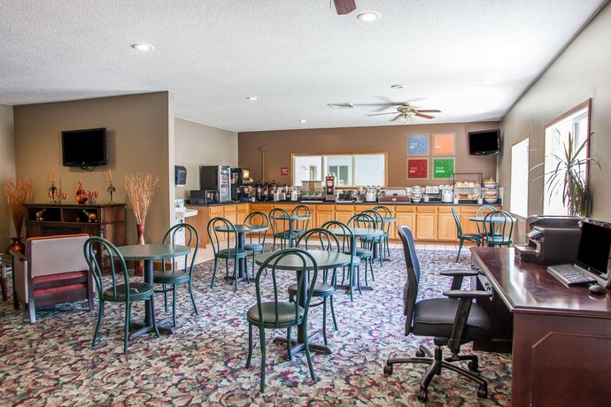 Comfort Inn Muscatine Compare Deals