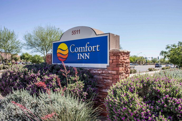 Comfort Inn Suites At Talavi Glendale Compare Deals