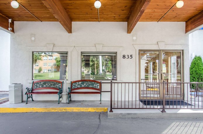 Rodeway Inn University Pocatello Compare Deals