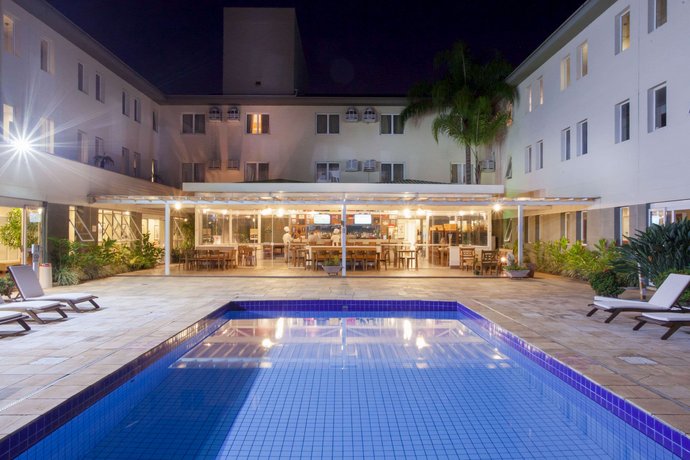 Comfort Suites Campinas Compare Deals