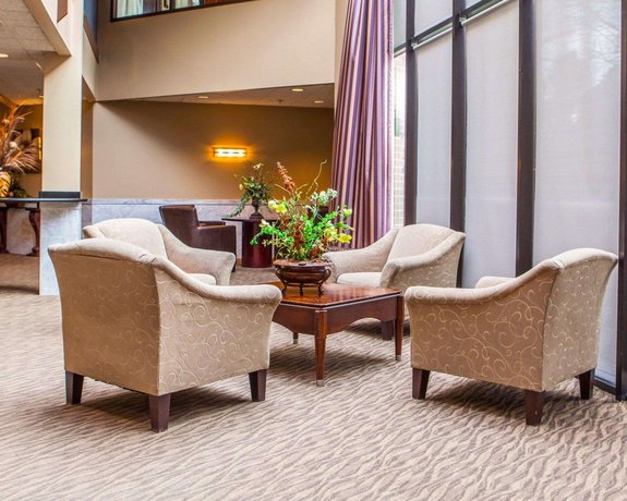 Quality Inn Suites Orland Park Orland Hills Compare Deals