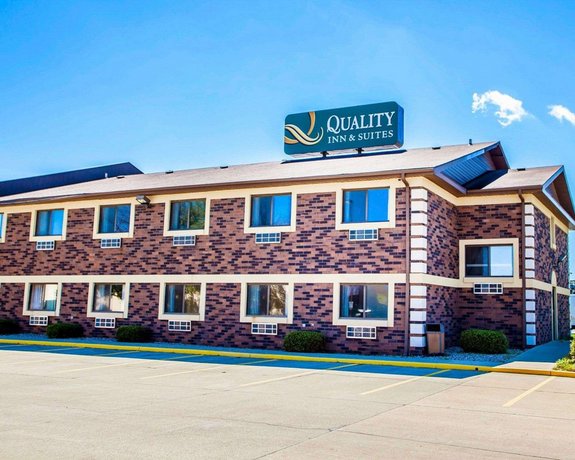 Quality Inn Suites Champaign Champaign City Compare Deals