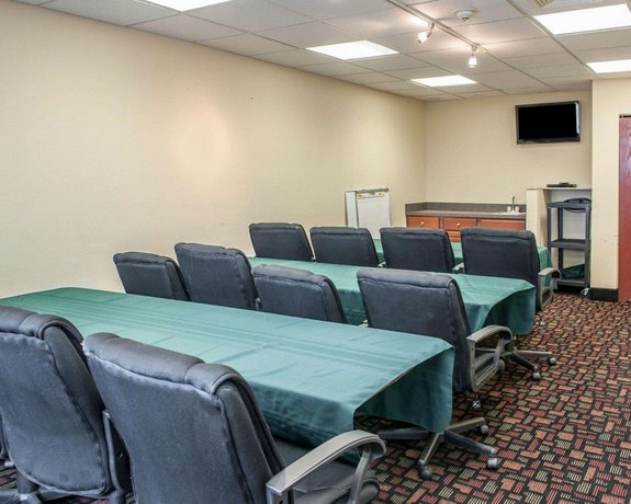 Quality Inn Suites South Bend Compare Deals