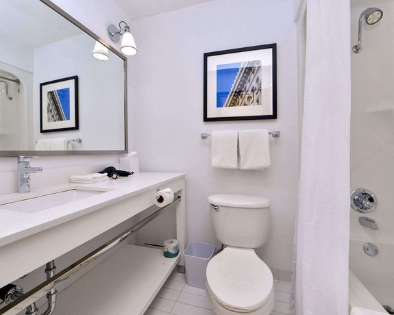 Quality Inn Oklahoma City Airport Compare Deals