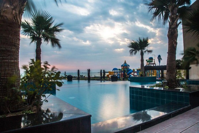 Lagoona Beach Luxury Resort And Spa Budaiya Compare Deals About Lagoona Beach Luxury Resort And Spa