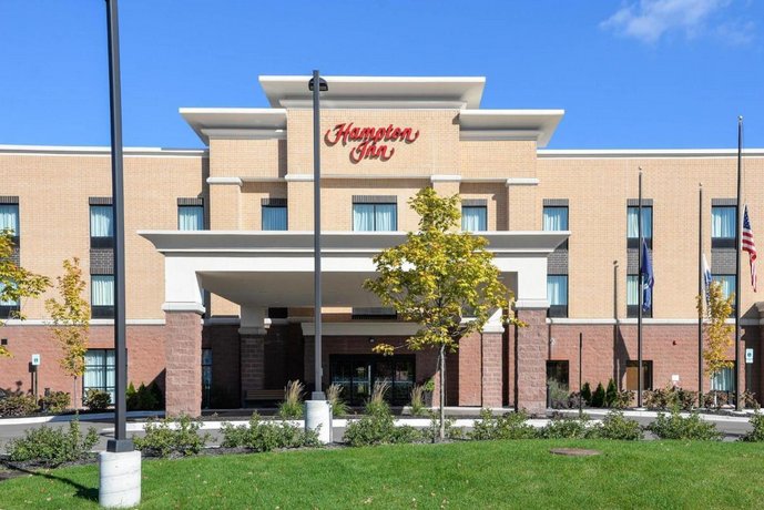 Hampton Inn Brighton Mi Compare Deals