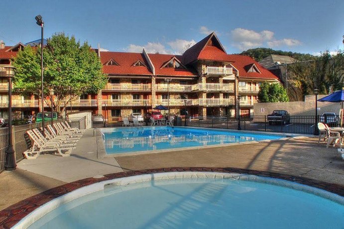 Best Western Crossroads Inn Gatlinburg