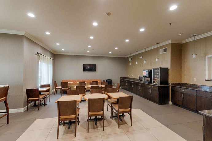 Best Western Plus Delta Inn Suites Oakley Compare Deals - 