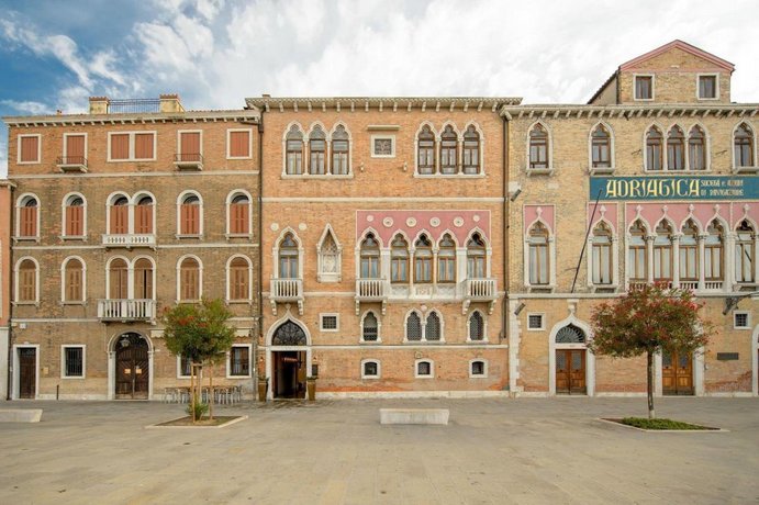 팔라초 베네치아노 베니스, Palazzo Veneziano Venice