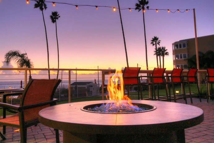 Seacrest Oceanfront Hotel Pismo Beach Compare Deals About Seacrest Oceanfront Hotel