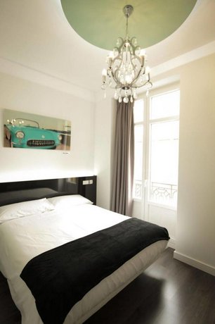 비티움 어번 스위트, Vitium Urban Suites