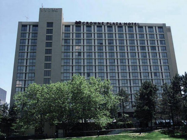 Empire Meadowlands Hotel