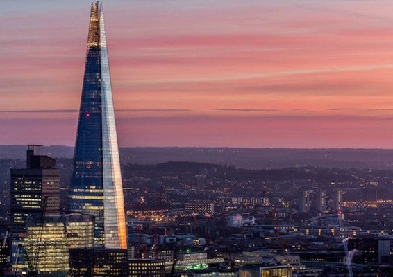 Oxford St Penthouse 3bd/2bth Balcony Ac