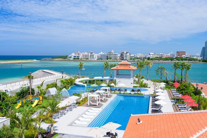 더블트리 바이 힐튼 오키나와 자탄 리조트, DoubleTree by Hilton Okinawa Chatan Resort