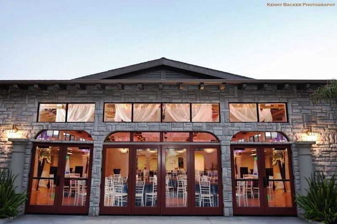 Wyndham Garden Ventura Pierpont Inn Compare Deals