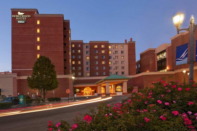 Homewood Suites by Hilton Edgewater-NYC Area