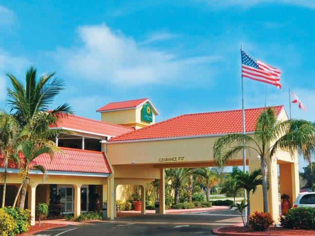 Inn Cocoa Beach Port Canaveral Compare Deals