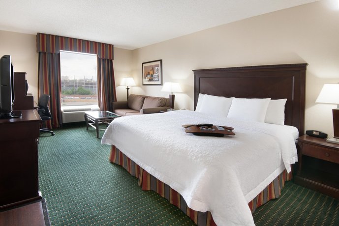 Hampton Inn & Suites Harrison Newark (New Jersey)