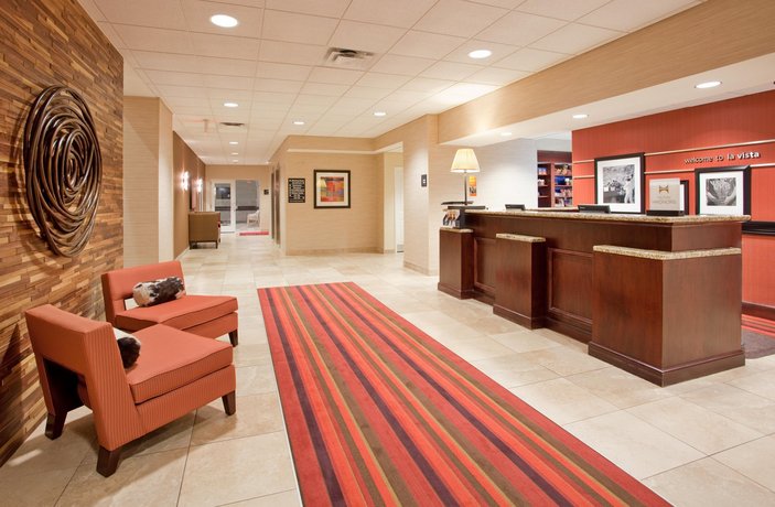 Hampton Inn & Suites Omaha Southwest La Vista