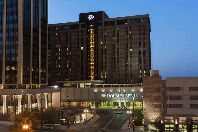 Doubletree Hotel Downtown Omaha