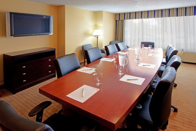 Holiday Inn Solomons Conference Center Marina - 