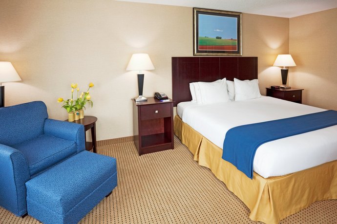 Holiday Inn Express Hotel & Suites Bellevue (Kentucky)