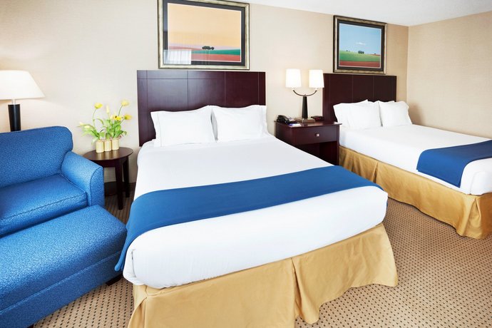 Holiday Inn Express Hotel & Suites Bellevue (Kentucky)