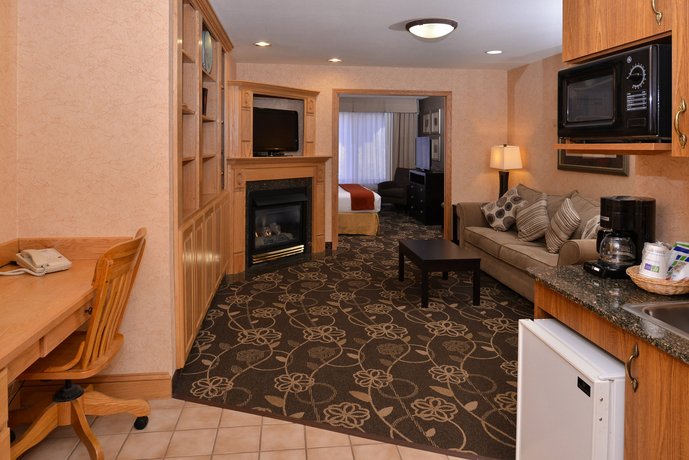 Holiday Inn Express Hotel Suites Idaho Falls Compare Deals - 