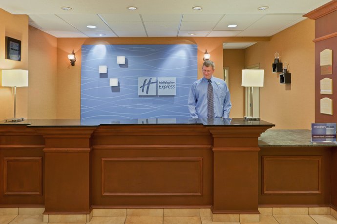 Holiday Inn Express Hotel & Suites University Kent (Ohio)